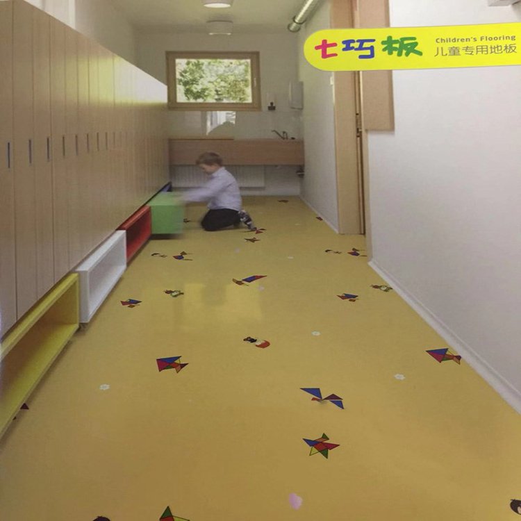 台宝PVC儿童地胶 七巧板乐趣，幼儿园卡通地板的选择